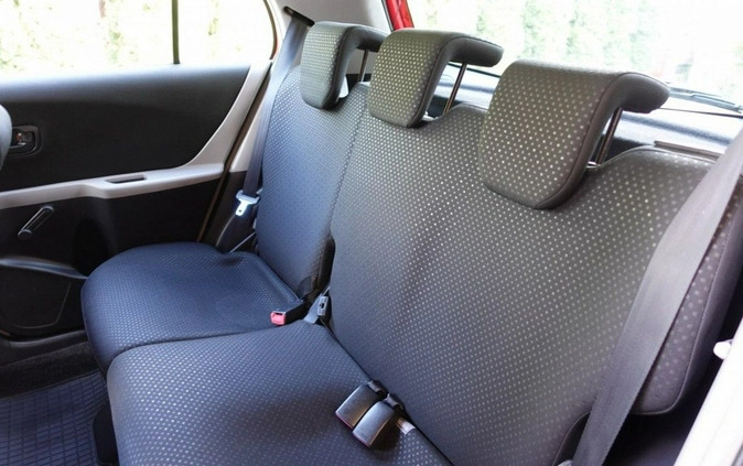 Toyota Yaris cena 19900 przebieg: 192000, rok produkcji 2010 z Pyrzyce małe 121